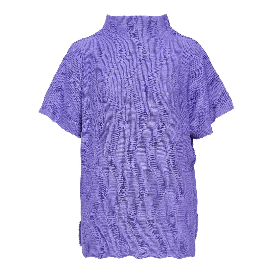Club21 - me ISSEY MIYAKE - Wave Knit Stretch Pleats Top - PLEATED TOPS - Violet