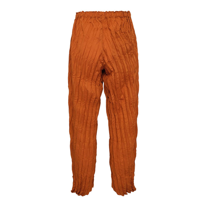 Club21 - me ISSEY MIYAKE - Whipped Pleats Bottom Pants - PLEATED PANTS - Amber