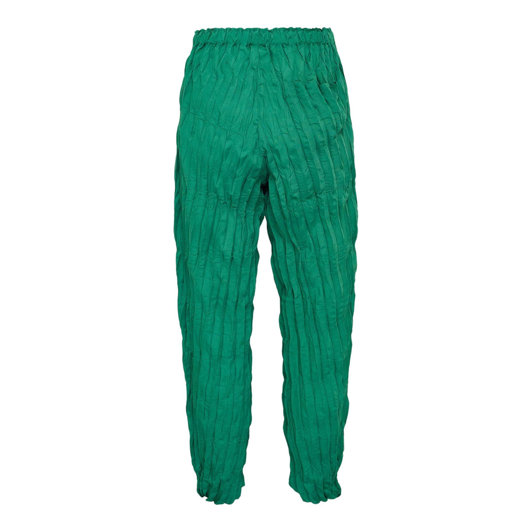 Club21 - me ISSEY MIYAKE - Whipped Pleats Bottom Pants - PLEATED PANTS - Jade Green