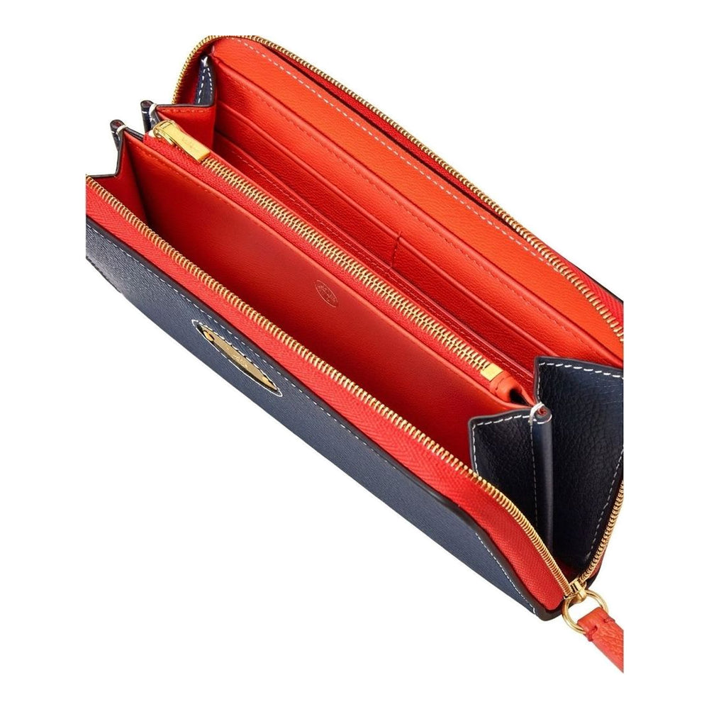Mulberry Plaque 8 CC Zip Purse in navy pebbled leather with contrast red trim, white topstitching, and oval gold-tone Mulberry plaque hardware - packshot