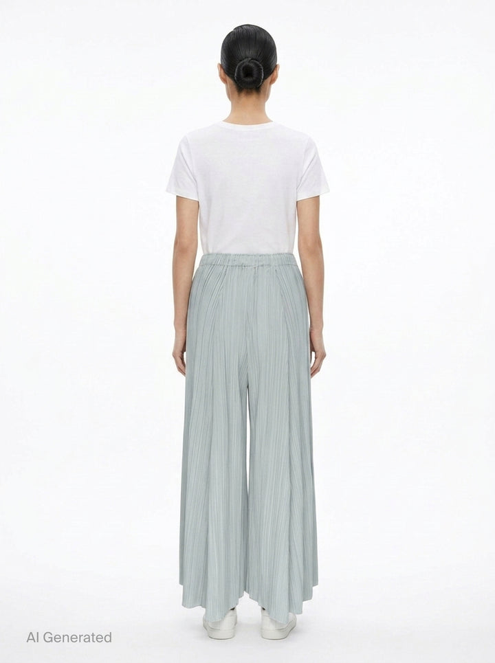Mellow Pleats | Pleats Please Issey Miyake | Club21 - back