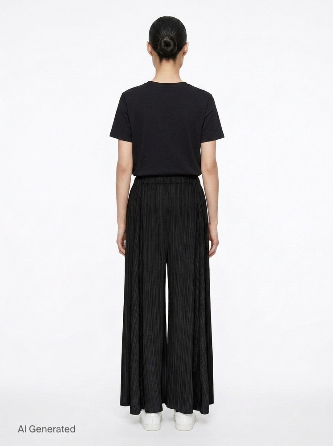 Mellow Pleats | Pleats Please Issey Miyake | Club21 - back