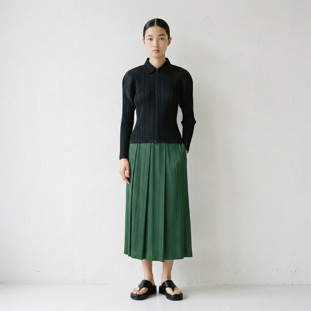 Monthly Colors : August | Pleats Please Issey Miyake | Club21 - lifestyle