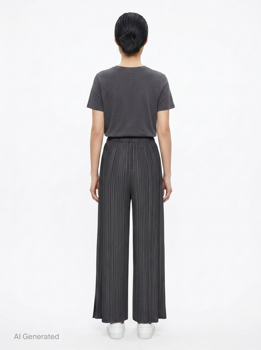 Monthly Colors : August | Pleats Please Issey Miyake | Club21 - back