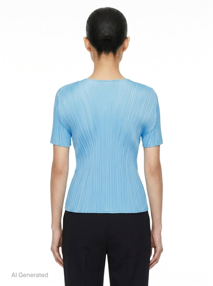 Monthly Colors : August | Pleats Please Issey Miyake | Club21 - back
