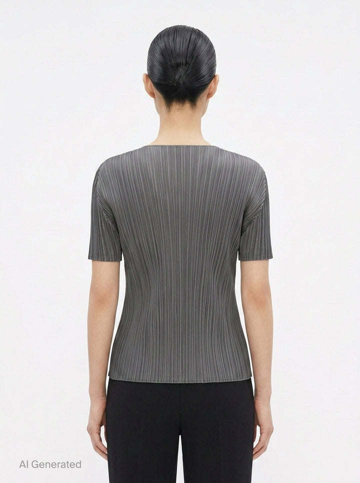 Monthly Colors : August | Pleats Please Issey Miyake | Club21 - back