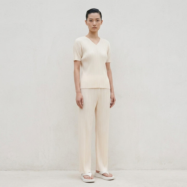 Monthly Colors : August | Pleats Please Issey Miyake | Club21 - lifestyle