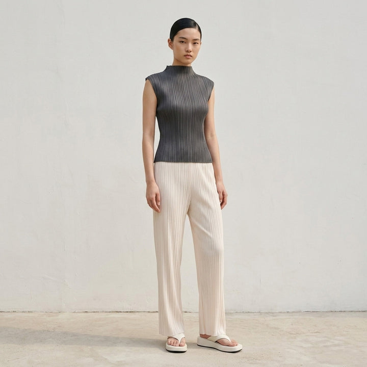 Monthly Colors : August | Pleats Please Issey Miyake | Club21 - lifestyle