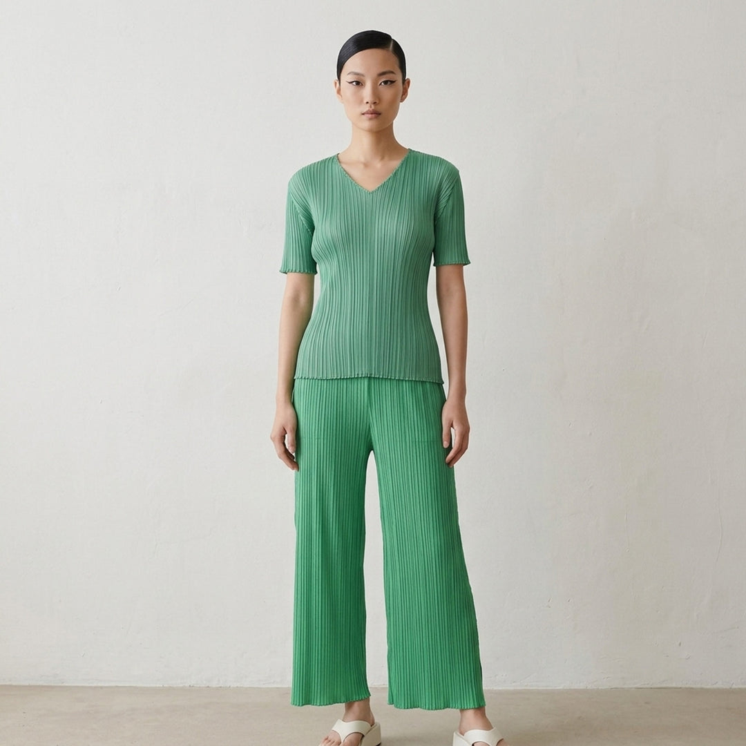Monthly Colors : August | Pleats Please Issey Miyake | Club21 - lifestyle