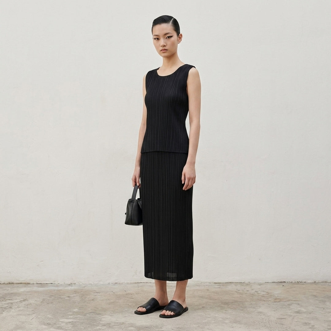 Monthly Colors : July | Pleats Please Issey Miyake | Club21 - lifestyle