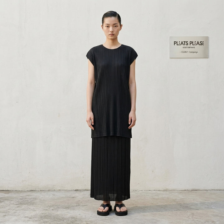 Monthly Colors : July | Pleats Please Issey Miyake | Club21 - lifestyle
