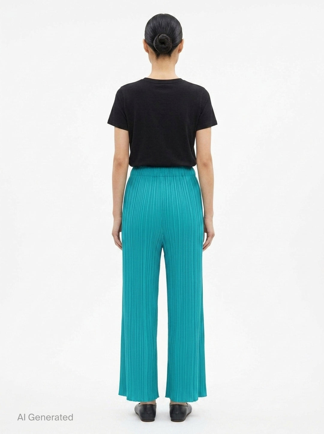 Monthly Colors : June | Pleats Please Issey Miyake | Club21 - back