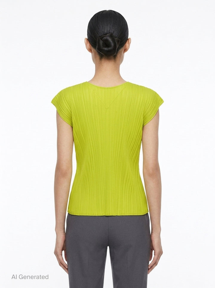 Monthly Colors : June | Pleats Please Issey Miyake | Club21 - back