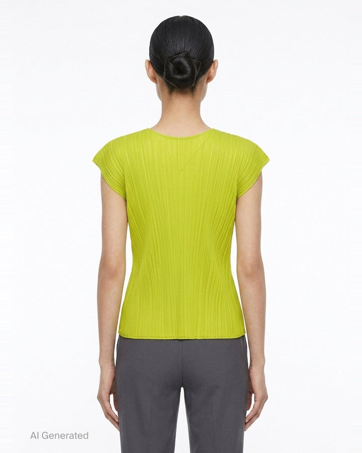Monthly Colors : June | Pleats Please Issey Miyake | Club21 - back