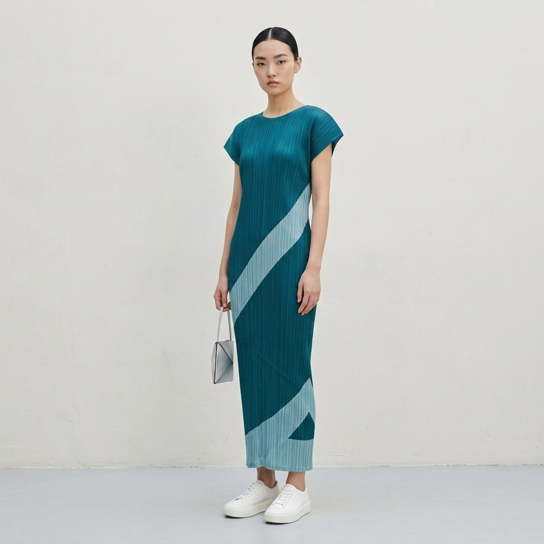 Twirl | Pleats Please Issey Miyake | Club21 - lifestyle
