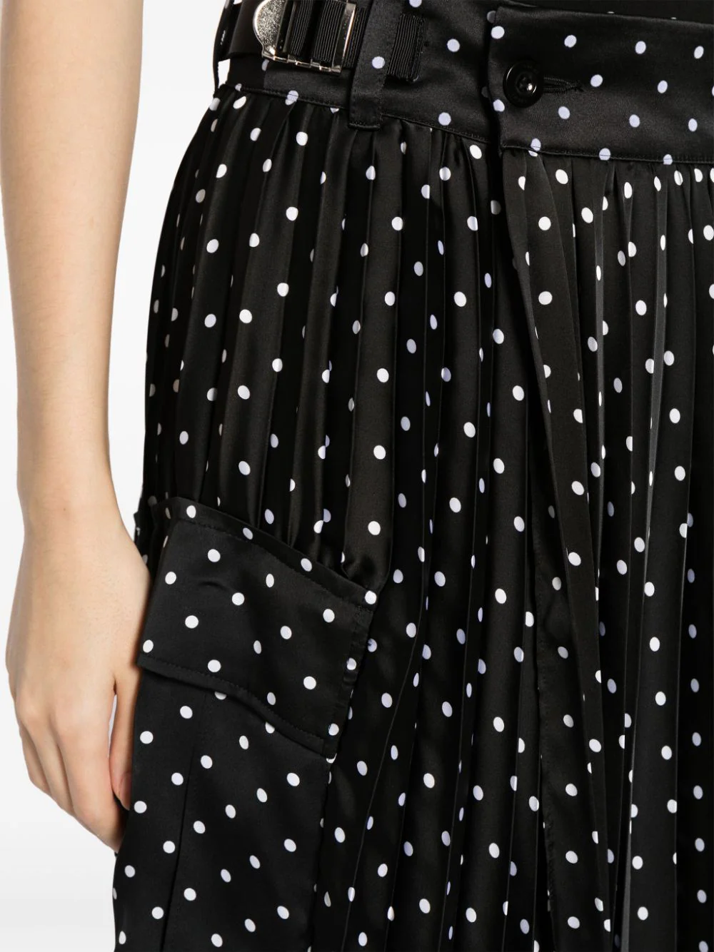 sacai-Polka-Dot-Print-Skirt-Black-5