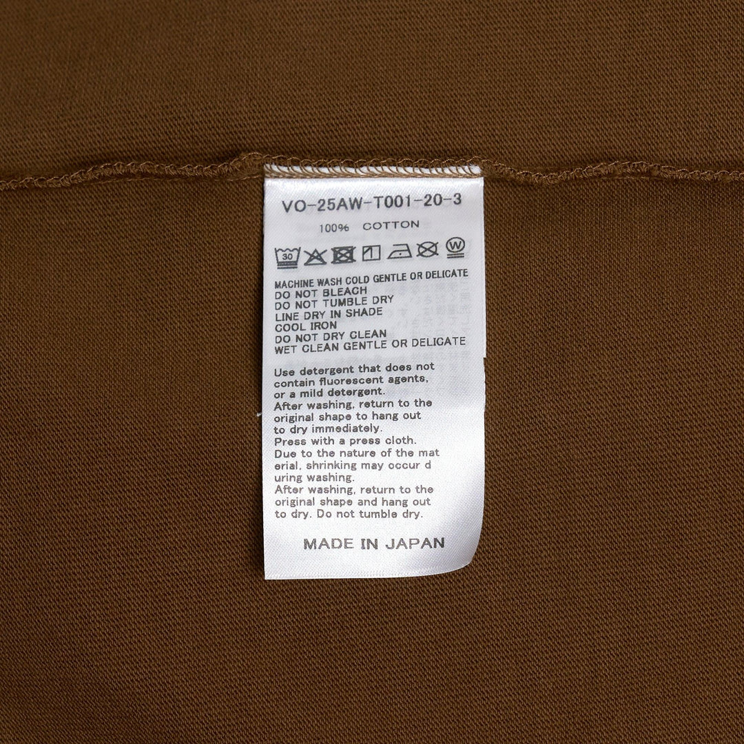 Club21 - vowels - Classic Tee - TEES - Brown