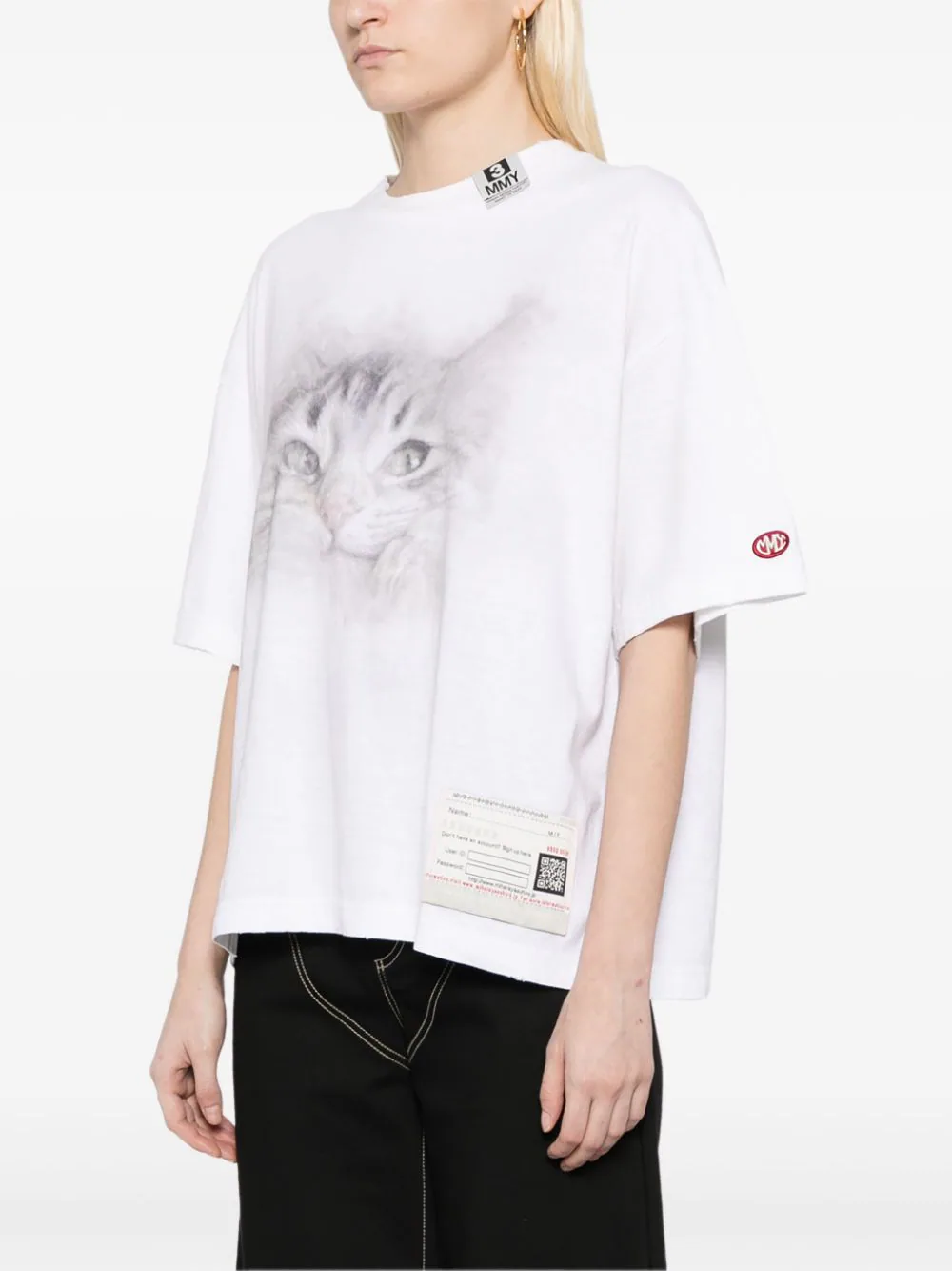 Distressed Cat Printed Tee