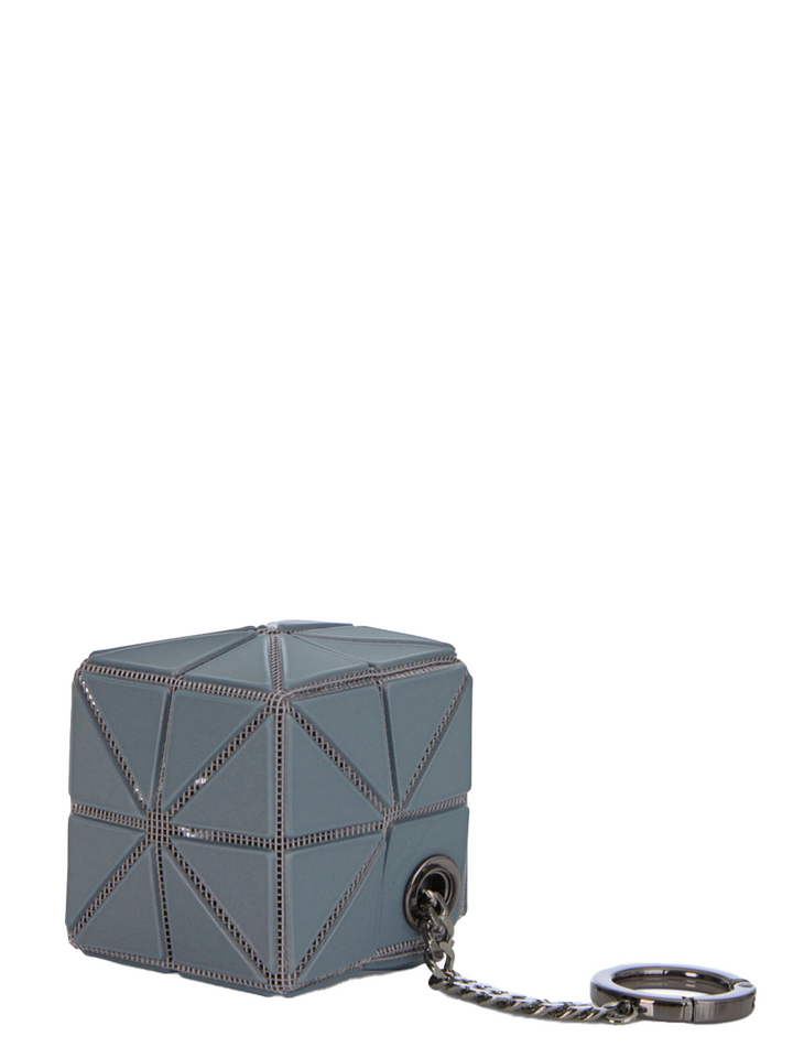     BAO-BAO-ISSEY-MIYAKE-Mini-Cube-Key-Holder-Grey-1