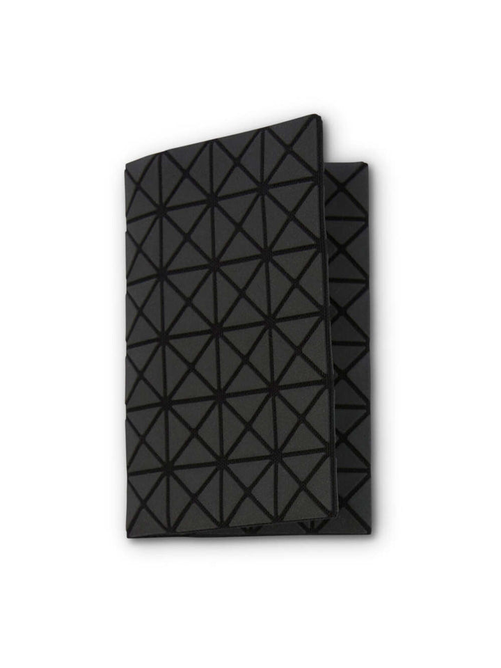     BAO BAO ISSEY MIYAKE Oyster Card Case Matte Black 3