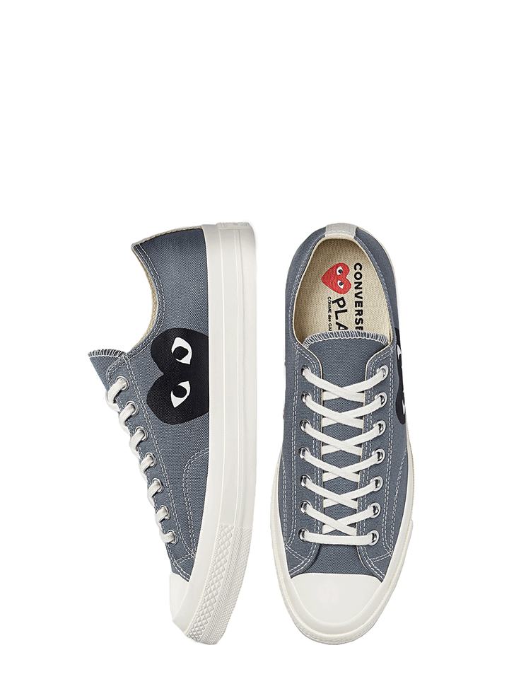 COMME-des-GARCONS-PLAY-CONVERSE-PLAY-Converse-Chuck-70-Peek-A-Boo-Heart-Low-Cut-Sneakers-Grey-4