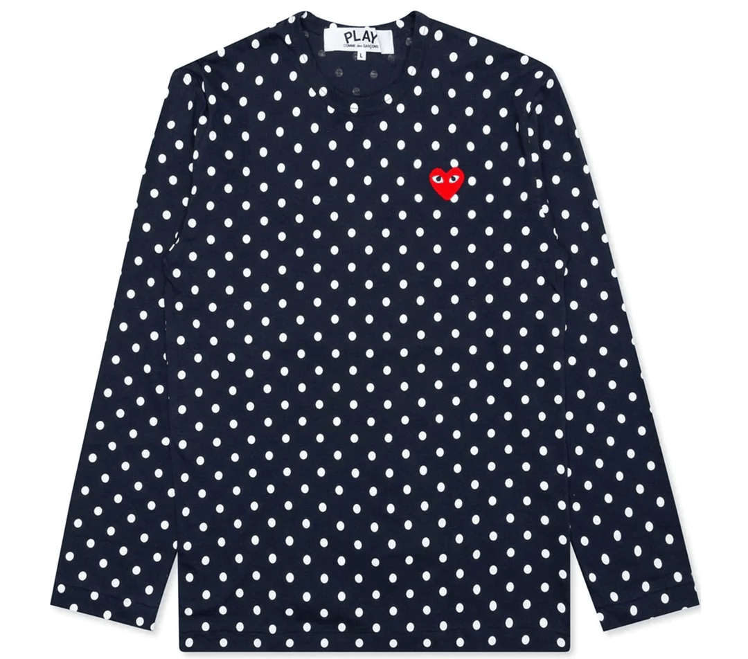 COMME-des-GARCONS-PLAY-Red-Emblem-Polka-Dots-Tee-Men-Blue-1