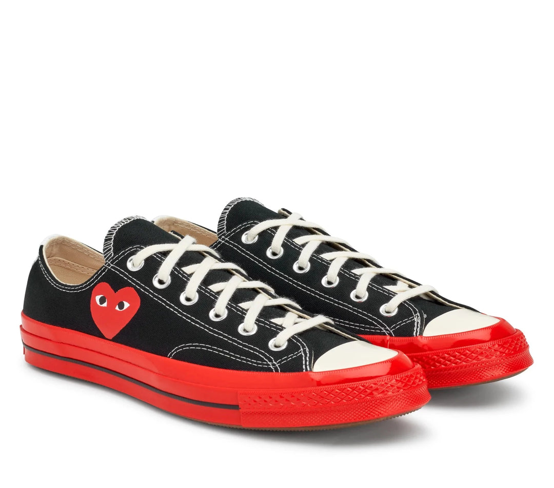 PLAY Comme des Gar??ons Low Cut Converse Chuck Taylor Black 2